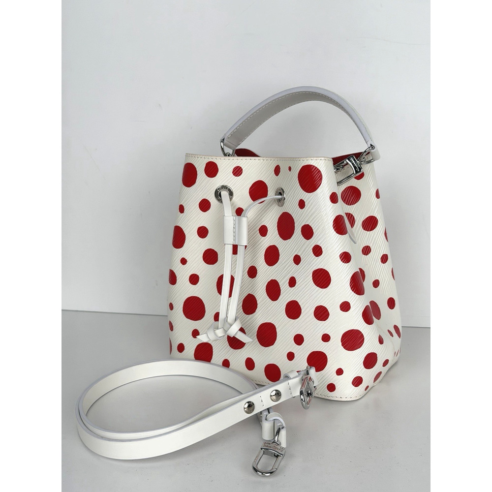 Louis Vuitton Yayoi Kusama NeoNoe BB Handbag in White Grained Epi Leather D4